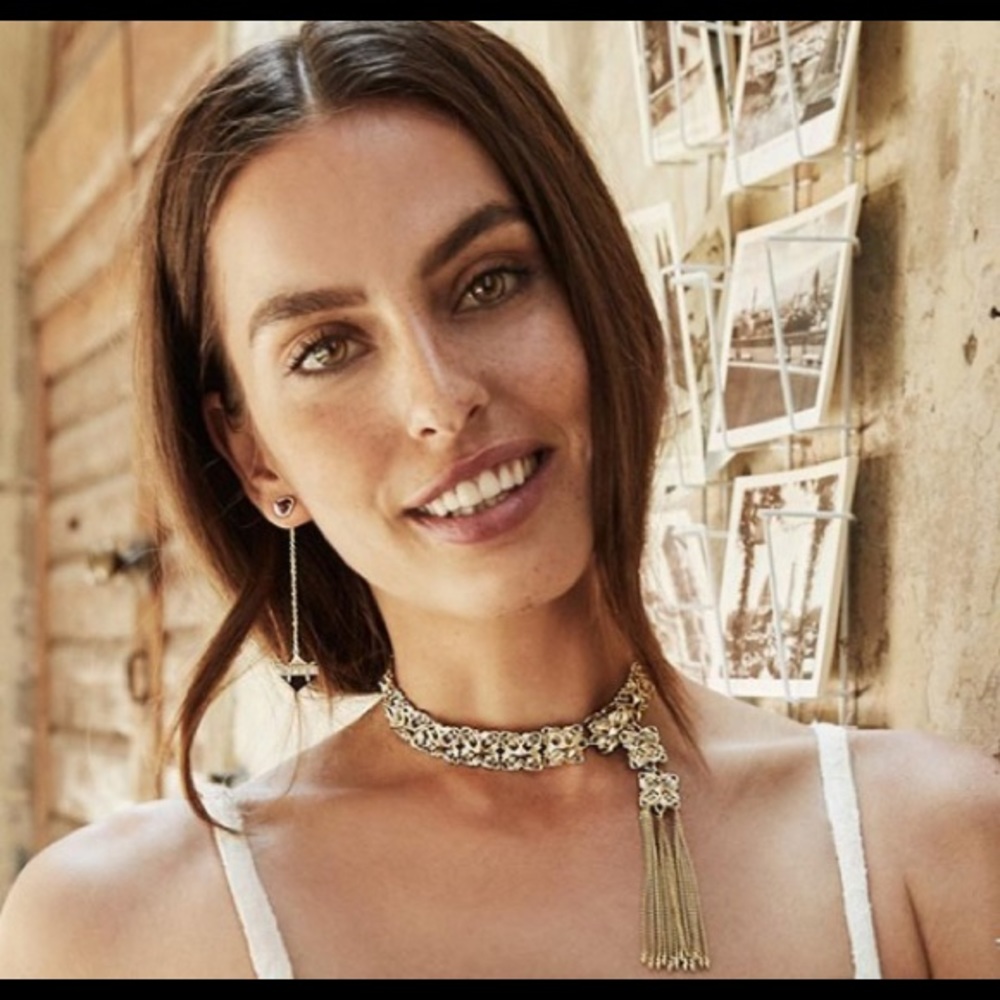Kendra Scott Heidi necklace in brass